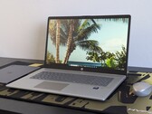 HP 17t-cn500 Laptop Test: Großer Bildschirm für einfache Multimedia-Anwendungen