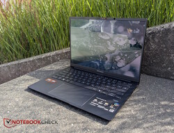 Asus ZenBook 14 OLED