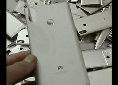 Das Mi 6X von Xiaomi soll bald starten, auch beim Mi Mix 2S deuten Indizien auf einen baldigen Launch.