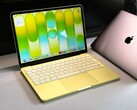 Apple MacBook Neo in der Farbvariante Zitrus. (Bild: Andreas Osthoff)