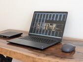 Das Dell Pro 5 14 im Test: Ein Mittelklasse-Modell mit überraschend wenigen Kompromissen