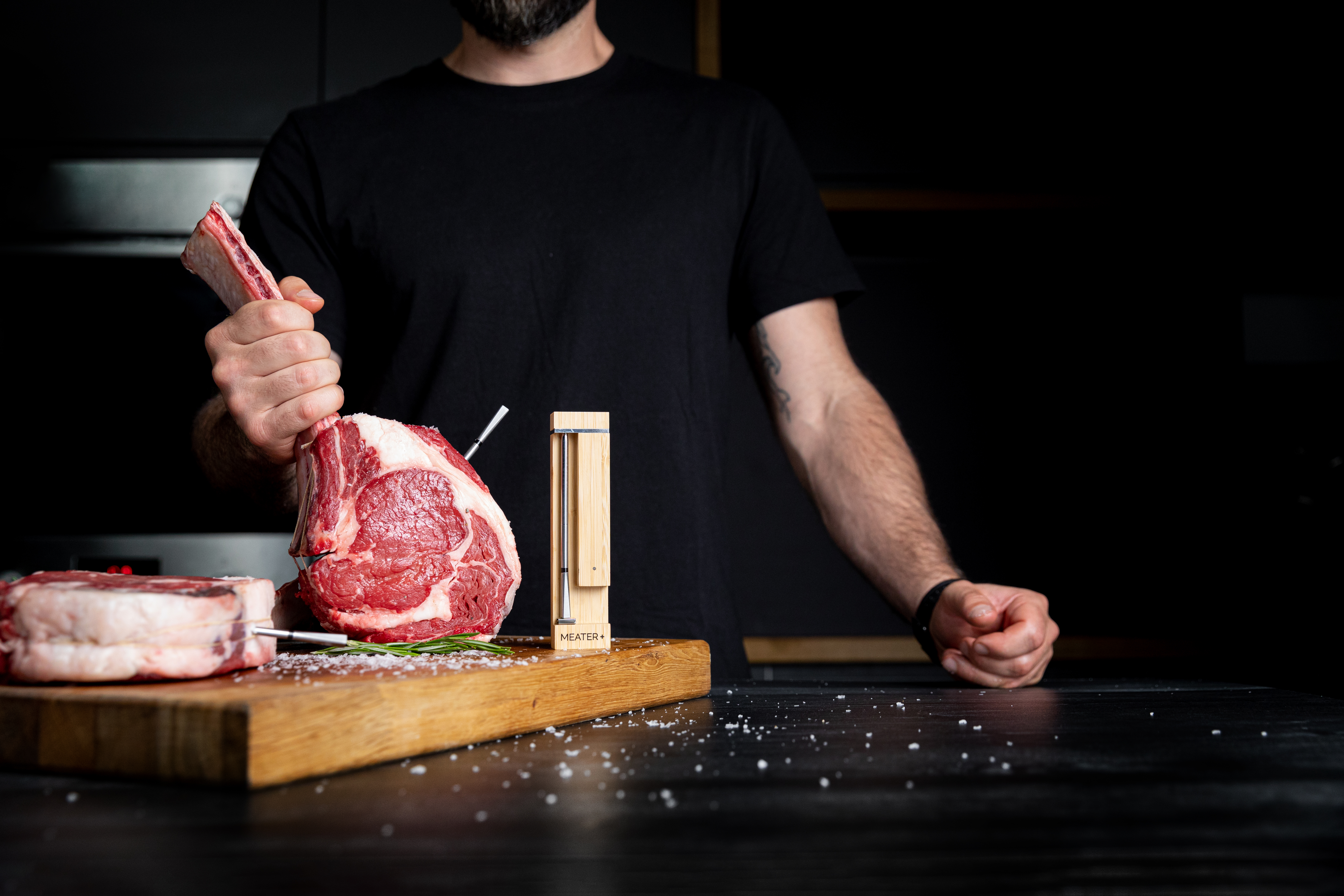 Smartes Fleischthermometer Meater 2 Plus mit fünf Temperatursensoren und  höherer Reichweite vorgestellt -  News