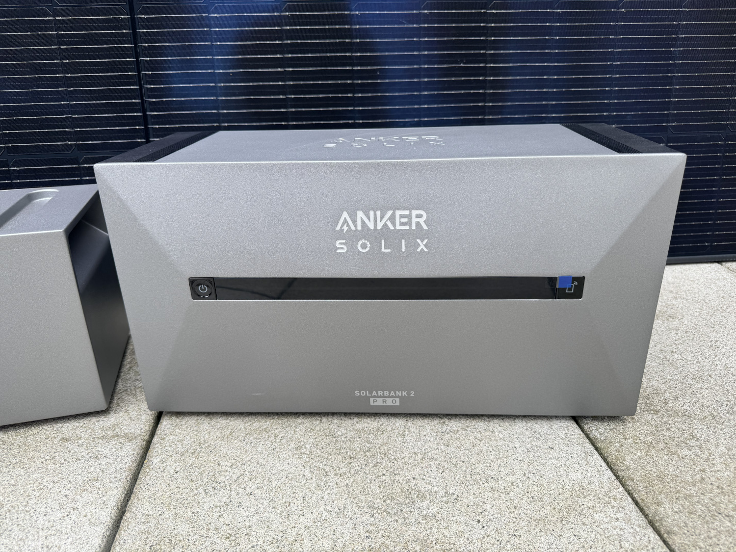 Anker Solix Solarbank 2 Pro Im Praxis-Test: Mächtiger Balkonkraftwerk ...