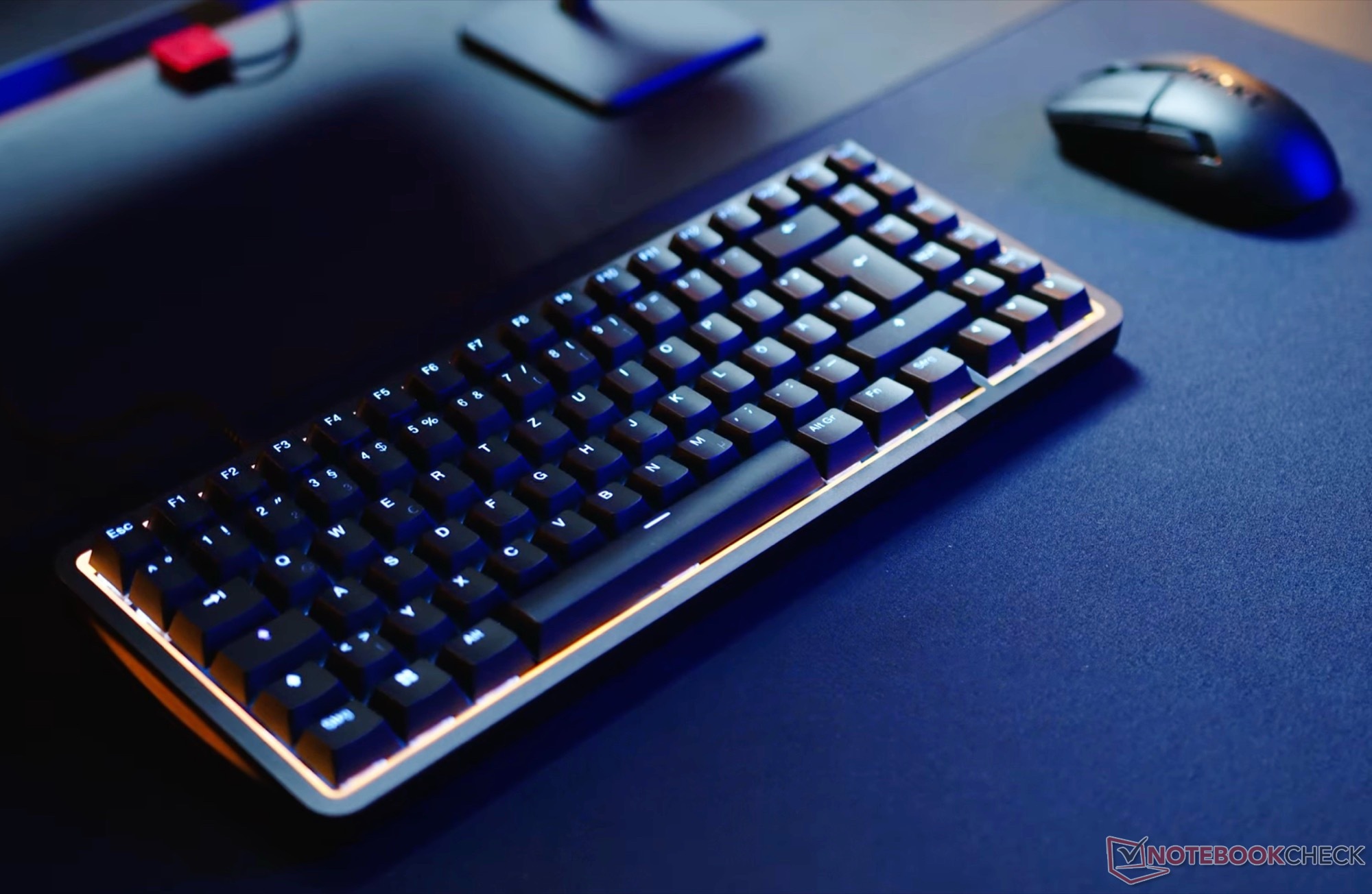 Gaming-Tastatur mit Hall-Effekt-Sensoren, analogen Schaltern und Snap Override: NZXT präsentiert Function Elite MiniTKL