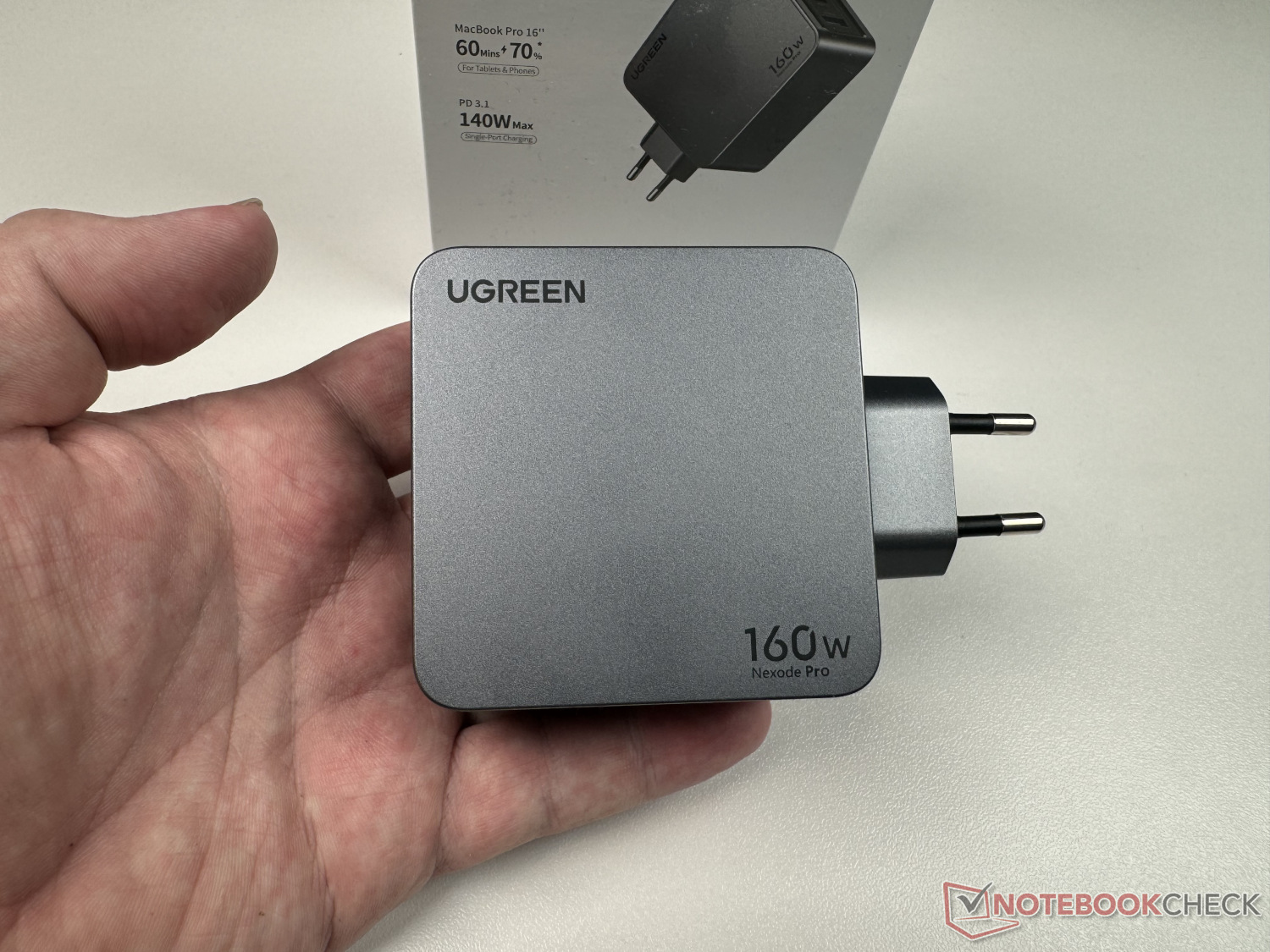 Ugreen Nexode Pro: Kompakte GaN-Ladegeräte mit bis zu 160 W und AirPyra  Technologie vorgestellt (mit Hands-on) -  News