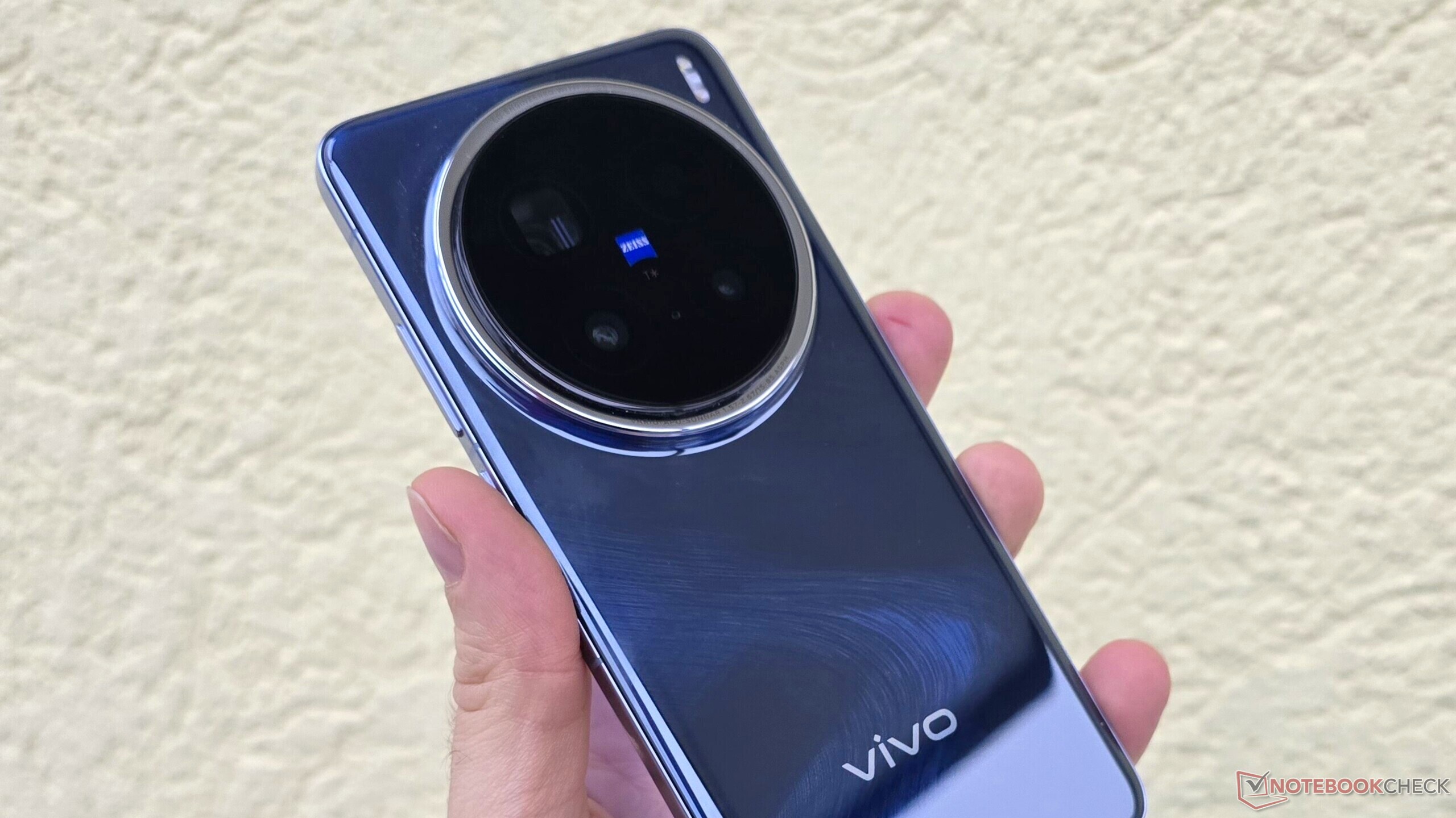 Vivo X200 Pro: Globales Zeiss-Kamera-Flaggschiff startet in einigen EU-Ländern, X200 und Vivo X Fold3 Pro im Schlepptau