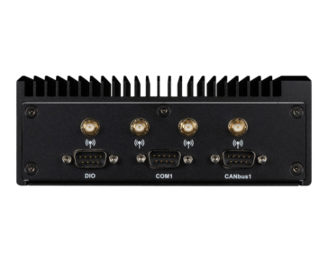 Es stehen eher im professionellen Bereich relevante Anschlüsse bereit...