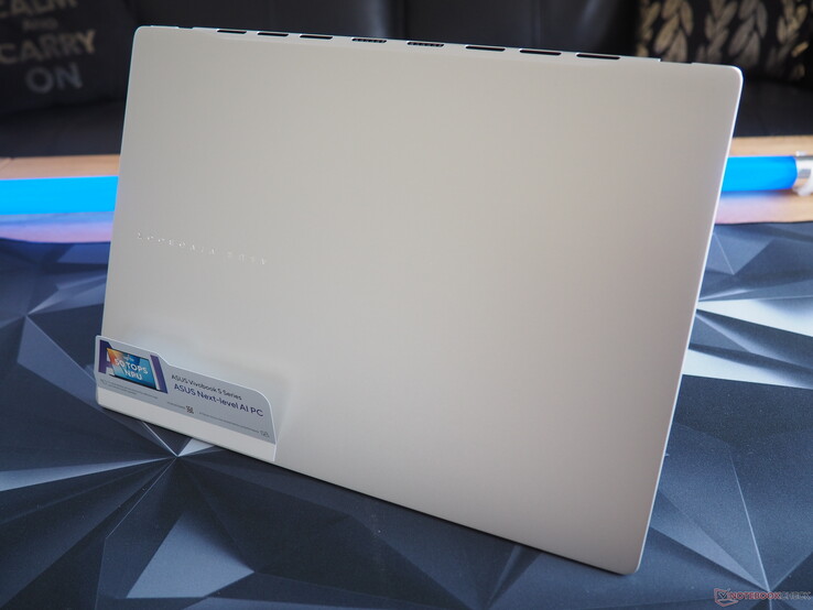 Asus VivoBook S 14 OLED