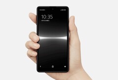 Das Xperia Ace III ist eines der kleinsten Smartphones am Markt, dank des 5,5 Zoll Displays. (Bild: Sony)
