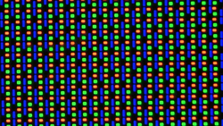 Das OLED-Display setzt auf eine RG/BG-Sub-Pixel-Matrix bestehend aus einer roten, einer blauen und jeweils einer grünen Leuchtdiode