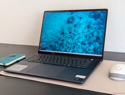 Dell Inspiron 16 7640 2-in-1