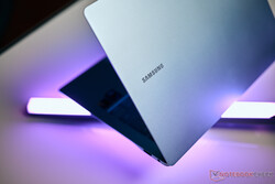 Im Test: Samsung Galaxy Book4 Edge 14. Testgerät zur Verfügung gestellt von: