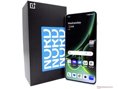 Das OnePlus Nord 3 bietet unter anderem 16GB RAM und 256GB Massenspeicher für 242 Euro (Bildquelle: Vaidyanathan Subramaniam)