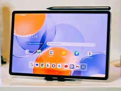 3.2k-Touchscreen, 12 GB RAM 256 GB Flash, Active Stylus: Lenovo Yoga Tab. (Bild: Marcus Herbrich)