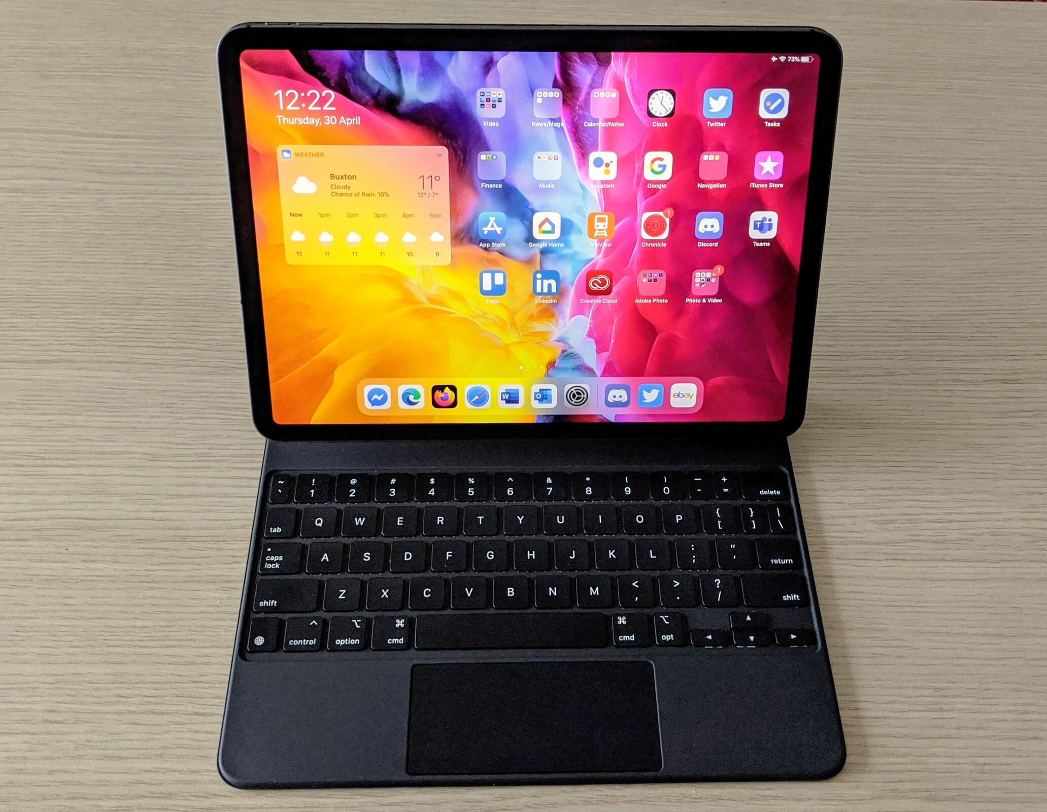Hands-On: iPad Pro Ist wert? Tests Gewicht mit - - Keyboard Magic das Trackpad es Notebookcheck.com