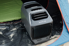 Ecoflow Wave 2 mit installiertem Zusatzakku. (Foto: Andreas Sebayang/Notebookcheck.com)