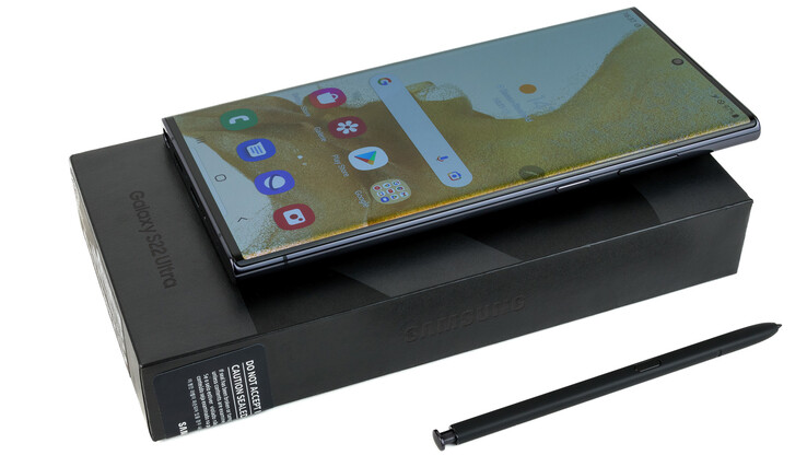 Tests Test zweier Die - - Smartphone-Modelle Fusion Samsung 5G Notebookcheck.com Galaxy S22 Ultra