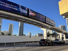 Die Monorail-Station bietet einen direkten Anschluss aber kein integriertes Ticket. (Bildquelle: Andreas Sebayang/Notebookcheck.com)