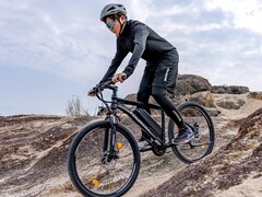 Das Touroll U1 ist ein günstiges E-Mountainbike (Bildquelle: Touroll)