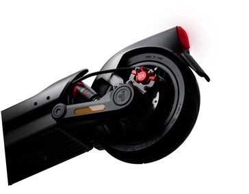 Die hintere Federung lässt sich justieren (Bildquelle: Segway)