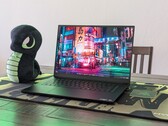 Razer Blade 16 mit RTX 5090 im Test: Feinschliff zum Premiumpreis