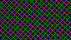 Das OLED-Display setzt auf eine RG/BG-Sub-Pixel-Matrix bestehend aus einer roten, einer blauen und jeweils einer grünen Leuchtdiode