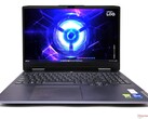 Lenovo LOQ 15 Gaming-Laptop mit GeForce RTX 4070 inklusive 115-Watt-TGP und 140 Watt Power Delivery (Bildquelle: Notebookcheck)