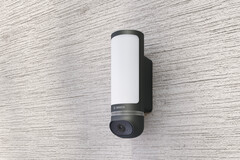 Die Bosch Smart Home Eyes Außenkamera II ist im Handel erschienen. (Bild: Bosch Smart Home)