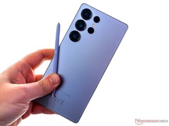 Das Samsung Galaxy S25 Ultra startet weltweit in den Vorverkauf, S-Pen-Freunde müssen sich allerdings mit einem Downgrade anfreunden. (Bildquelle: Notebookcheck)