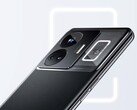 Das Realme GT 3 lädt bereits mit 240 Watt, nun entwickelt Realme eine 300 Watt Schnellladung. (Bildquelle: Realme)