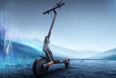 Media Markt und Saturn verkaufen den top-ausgestatteten E-Scooter 4 Ultra zum Bestpreis (Bild: Xiaomi)