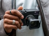 Die Leica M11 verzichtet auf die klassische Bodenplatte.