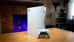 Die neue PlayStation 5 in voller Pracht. (Bild: The Verge)