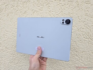 Das Huawei MatePad 12 X im Notebookcheck-Test