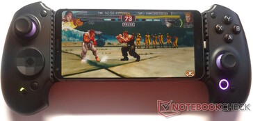 Der Abxylute S9 hat sich in Street Fighter IV gut geschlagen, obwohl er kein Arcade-Fighting-Stick ist. (Bildquelle: Notebookcheck)