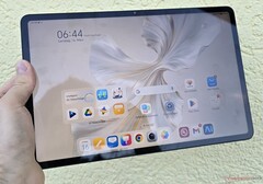 Das Honor Pad 9 ist ein 12 Zoll messendes Android-Tablet zum Deal-Preis von etwas über 200 Euro (Bildquelle: Marcus Herbrich)