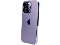 Der Nachfolger des abgebildeten Apple iPhone 14 Pro wird offenbar deutlich schneller. (Bild: Notebookcheck)