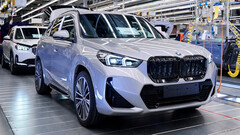 BMW iX1: Produktion des Kompakt-Elektro-SUVs und der Hochvoltbatterie in Regensburg gestartet