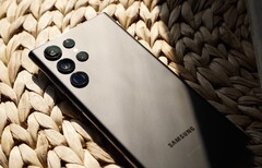 Der Porträt-Modus des Samsung Galaxy S22 Ultra kann im Vergleich mit einer Vollformat-Kamera überzeugen. (Bild: Lee Zavitz)