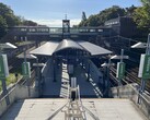 Der S-Bahnhof Messe Süd (Eichkamp) am Morgen des 4. September. Hier werden sich später wie jedes Jahr zwei Schlangen Richtung Bahnsteigkante an den Automaten bilden. (Foto: Andreas Sebayang/Notebookcheck.com)