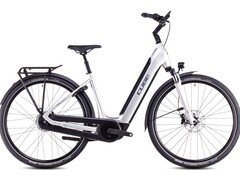 Supreme RT Hybrid Comfort EXC 625: E-Bike mit Mittelmotor und umfangreicher Ausstattung (Bildquelle: Cube)
