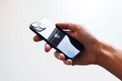 Das Apple iPhone 14 soll dem abgebildeten iPhone 14 sowohl optisch als auch technisch stark ähneln. (Bild: Jeremy Bezanger)