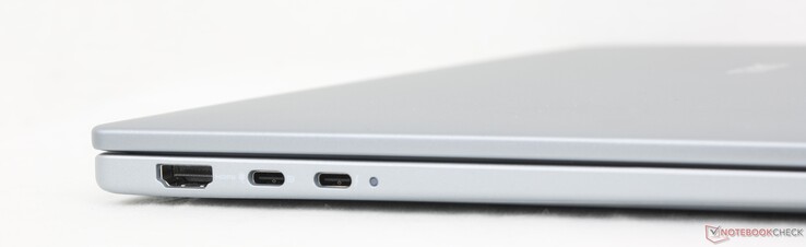 HDMI 2.1, USB-C 3.2 Gen. 2 mit DisplayPort 1.4 + Power Delivery, USB-C Thunderbolt 4 mit DisplayPort 2.1 + Power Delivery