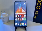 Das Xiaomi Poco X6 Pro gibt es aktuell besonders günstig (Bildquelle: Manuel Masiero)