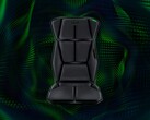 Die Sitzauflage Razer Freyja bietet immersive Rumble-Features und lässt PC-Spieler gegnerische Treffer hautnah miterleben. (Bildquelle: Razer)