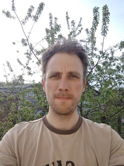 Selfie mit dem Legion Tab 3