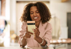 Das Google Pixel 6 wird morgen offiziell vorgestellt, ein Unboxing-Video gibt es aber schon heute. (Bild: Evan Blass)