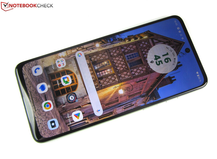 Test Motorola unter Eines Notebookcheck.com besten G54 für Moto - - Smartphones Euro 200 Tests der