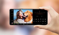 Das Sony Xperia 1 III gibts bis Ende März mit kostenlosen Sony WH-1000XM3 und zwei Kinotickets. (Bild: Sony)