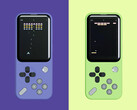 Sidephone bietet zum Start zwei Spiele an, die mit dem Mini Controller Keypad gesteuert werden können.